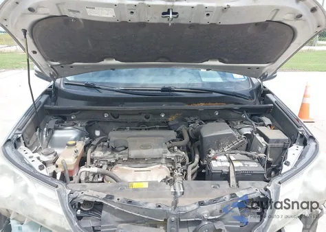 2013 Toyota Rav4 Xle z USA, uszkodzony, nr VIN JTMWFREV2DD001165